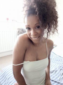 lina81 from California,United States